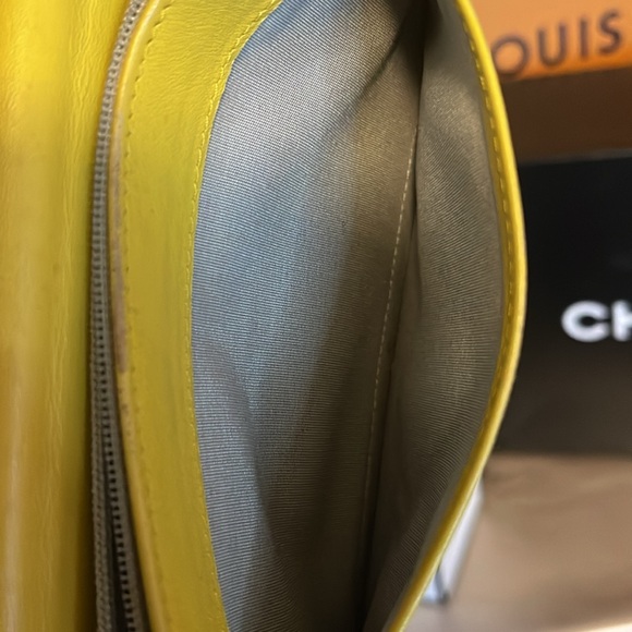 Chanel Wallet - Picture 14 of 16